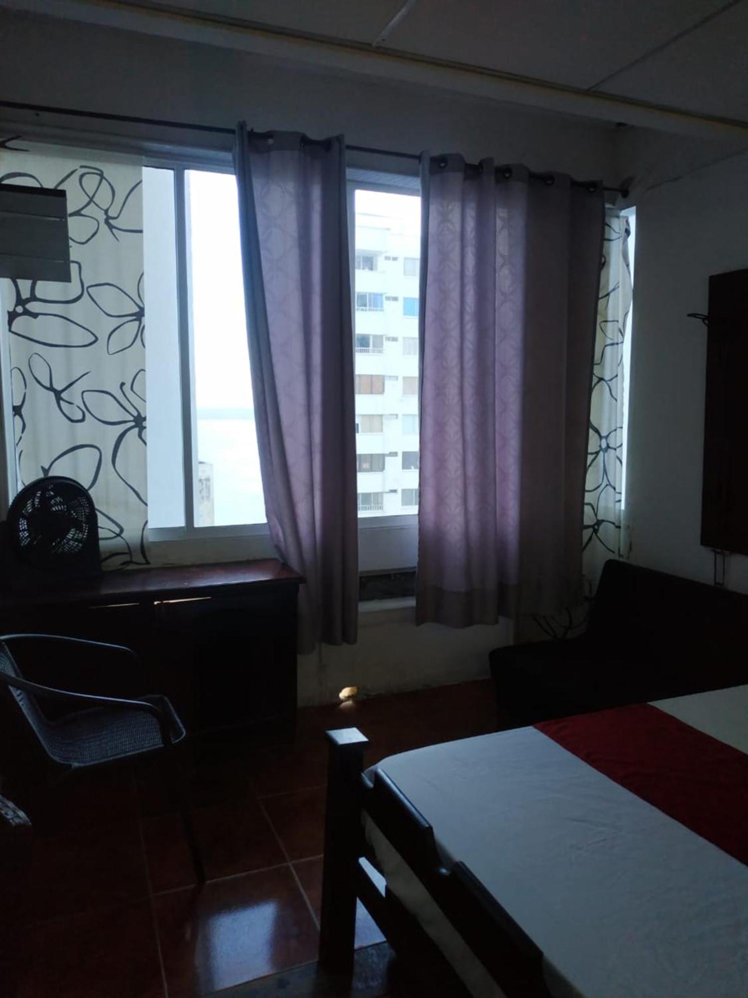 Ec-al3e Apartaesrudio Cerca Al Mar Con Piscina, Aire Acondicionado Y Wifi *